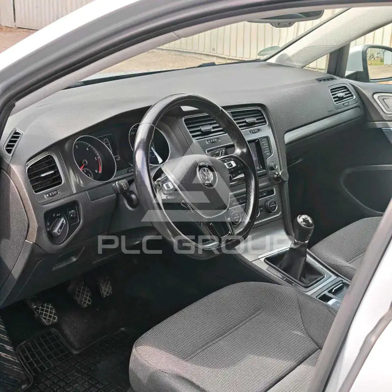 2013 Volkswagen GOLF