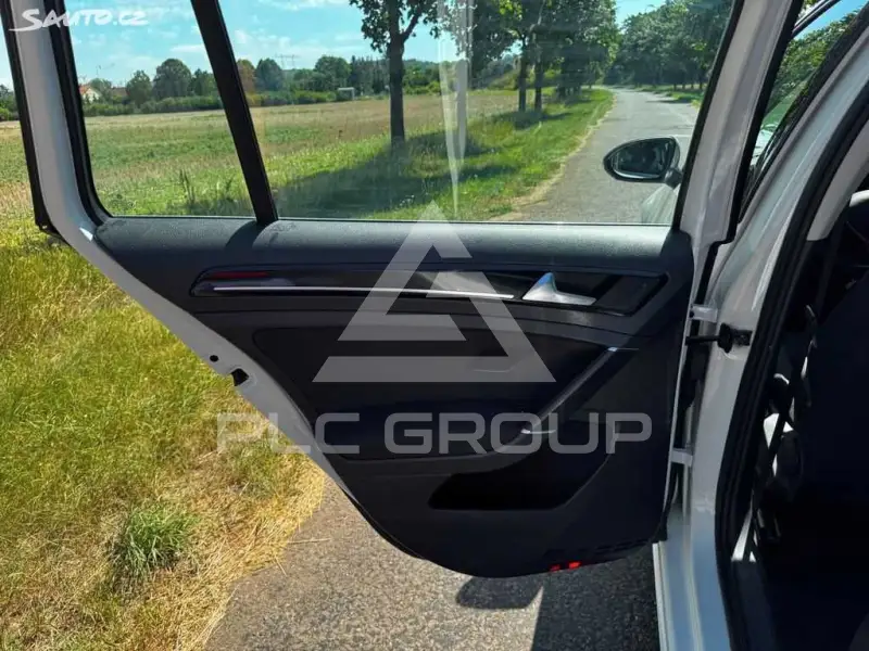 2013 Volkswagen GOLF