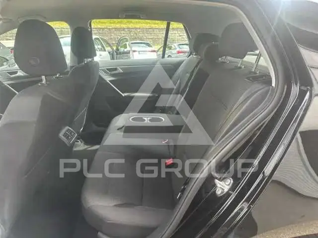 2013 Volkswagen GOLF