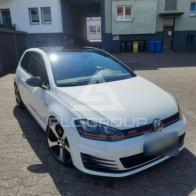2013 Volkswagen GOLF