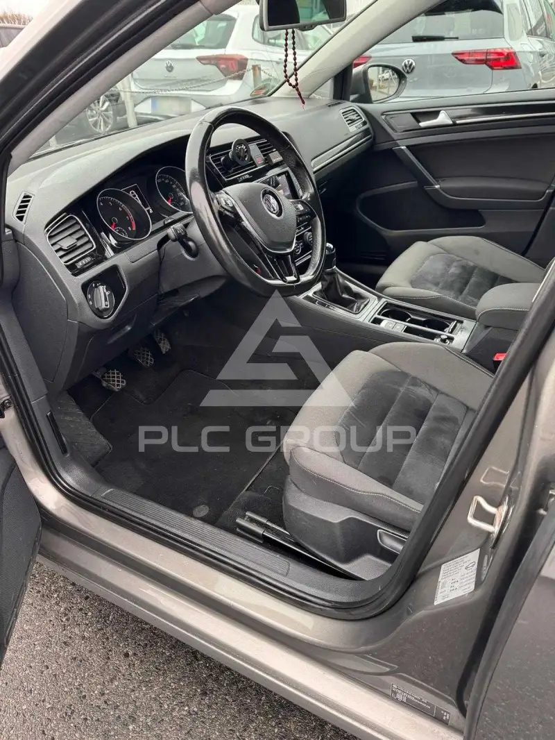 2013 Volkswagen GOLF