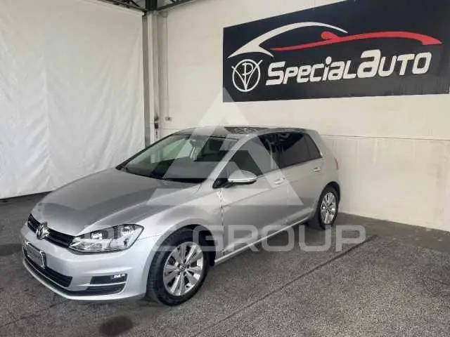 2013 Volkswagen GOLF