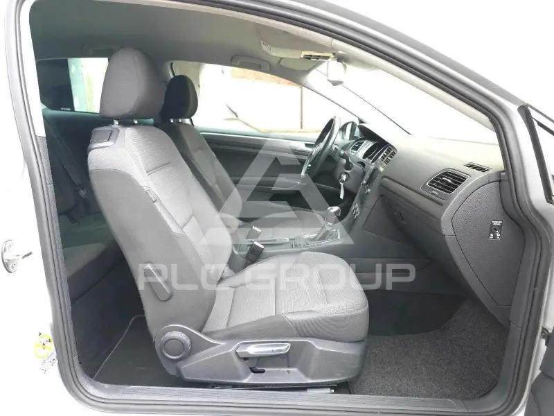 2013 Volkswagen GOLF