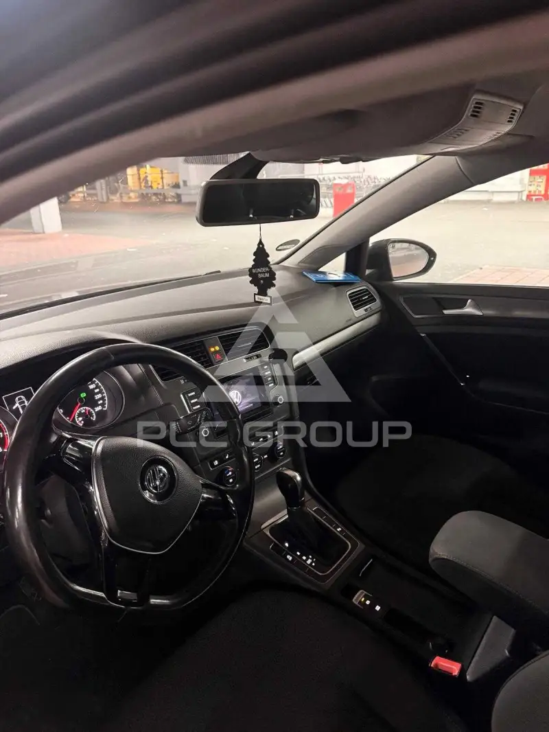 2013 Volkswagen GOLF