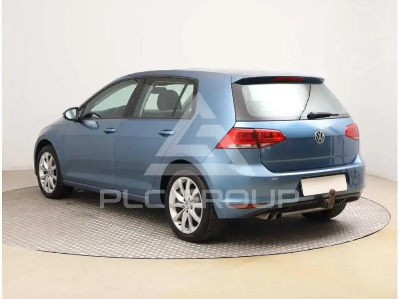 2013 Volkswagen GOLF