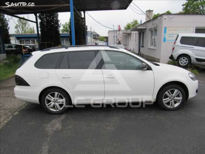 2013 Volkswagen GOLF
