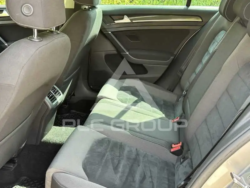 2013 Volkswagen GOLF
