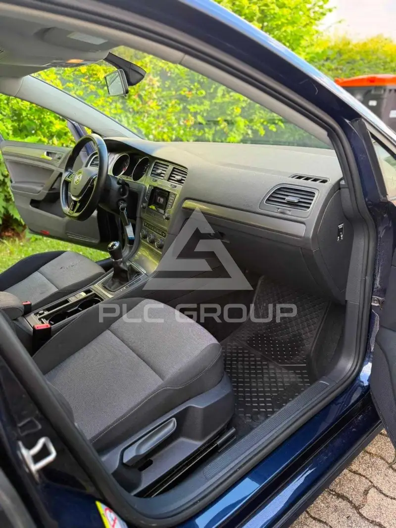 2013 Volkswagen GOLF