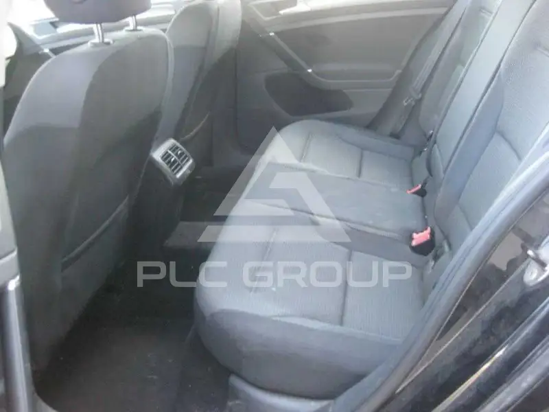 2013 Volkswagen GOLF