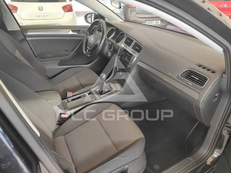 2013 Volkswagen GOLF