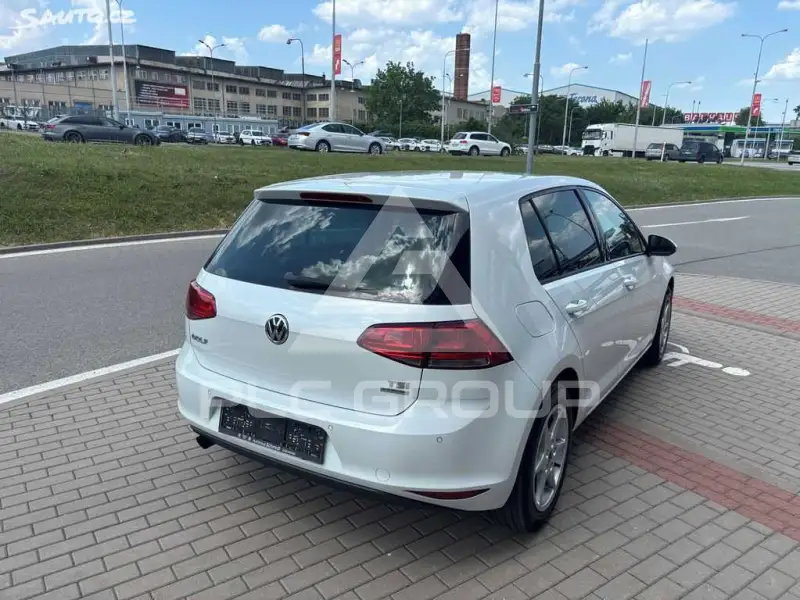 2013 Volkswagen GOLF
