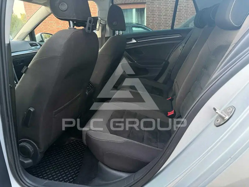 2013 Volkswagen GOLF