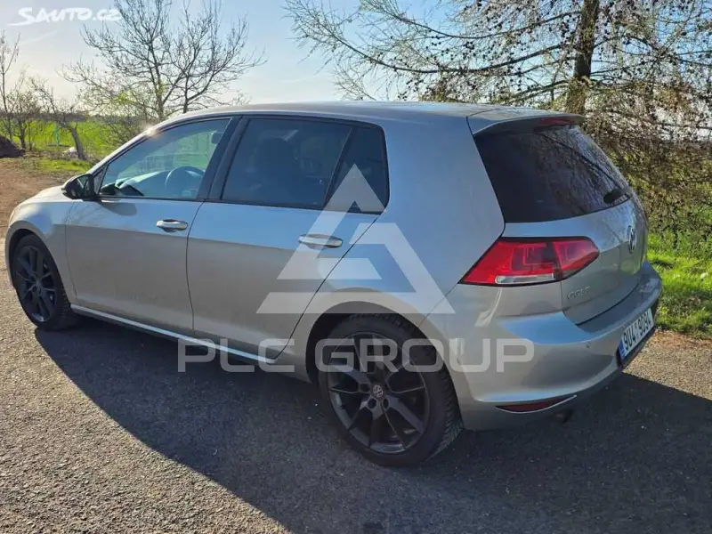 2013 Volkswagen GOLF