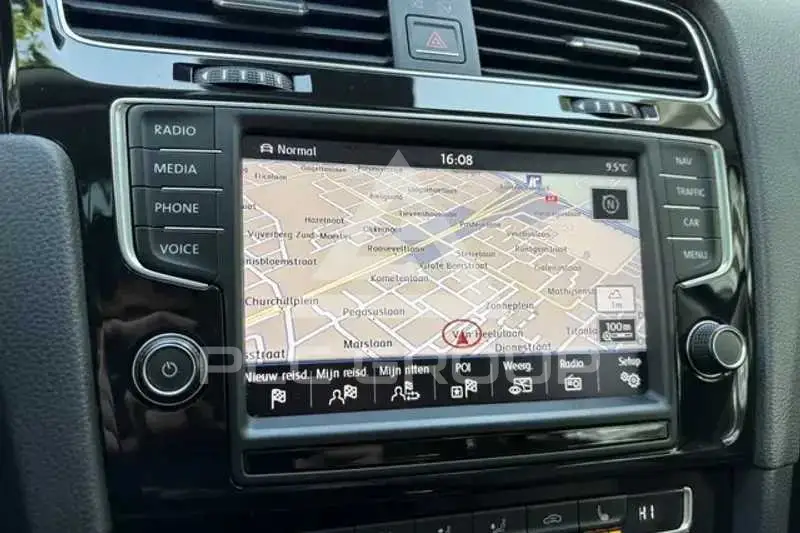2013 Volkswagen GOLF