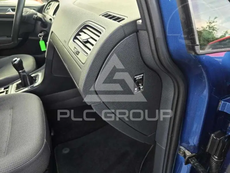 2013 Volkswagen GOLF