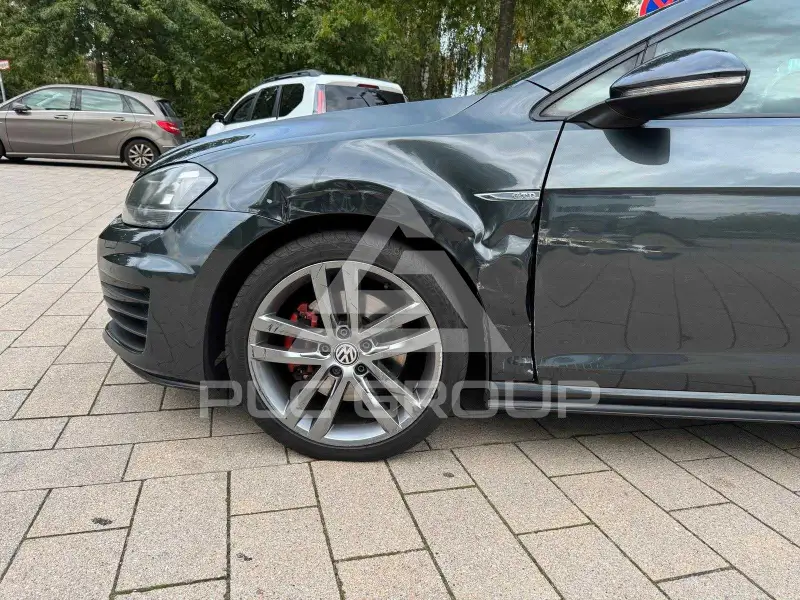 2013 Volkswagen GOLF