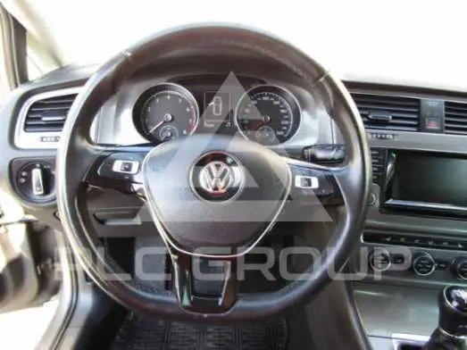 2013 Volkswagen GOLF