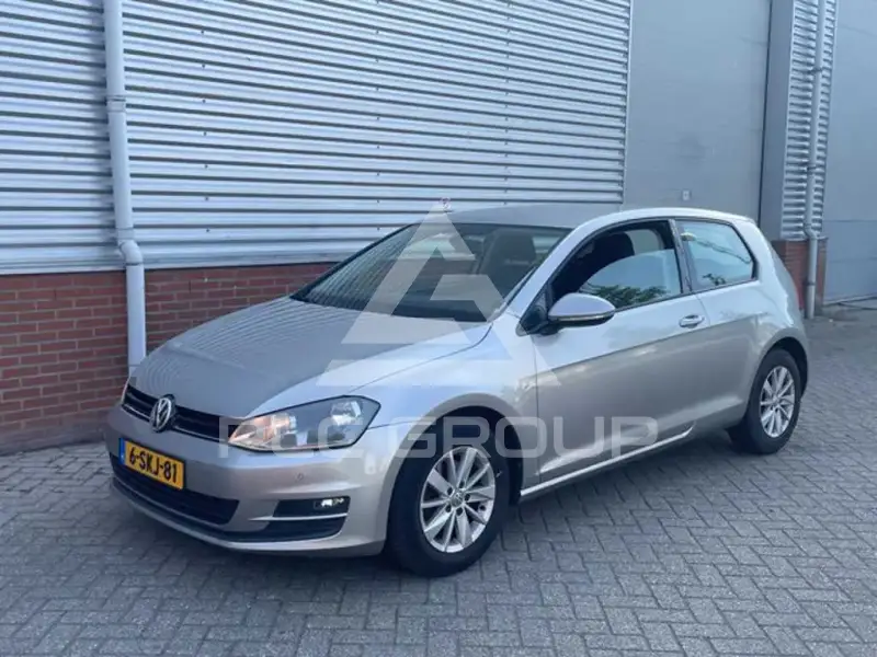 2013 Volkswagen GOLF