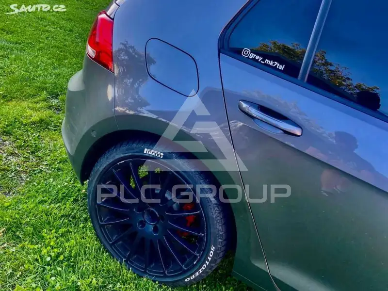 2013 Volkswagen GOLF