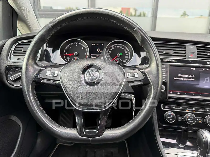 2013 Volkswagen GOLF