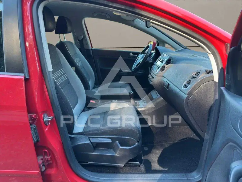 2013 Volkswagen GOLF