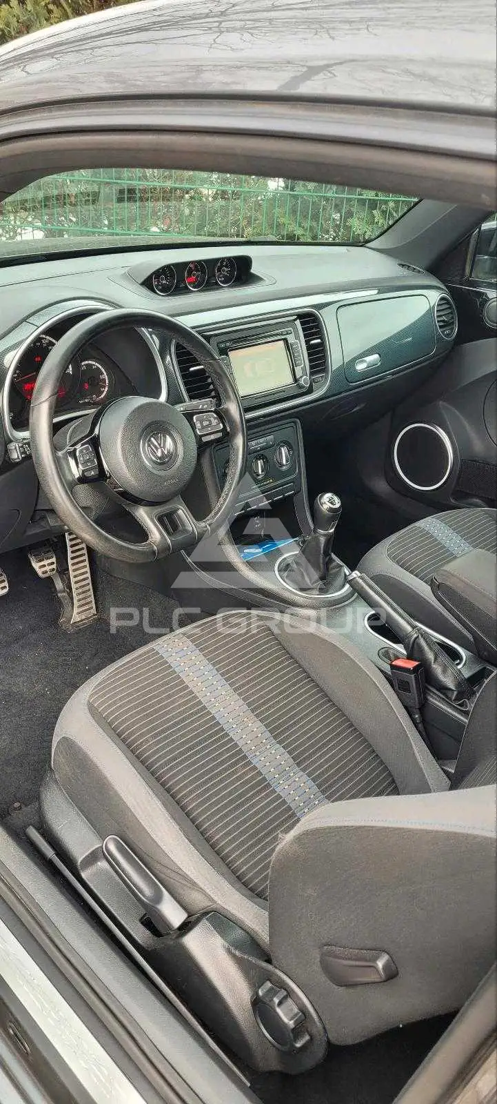 2013 Volkswagen BEETLE