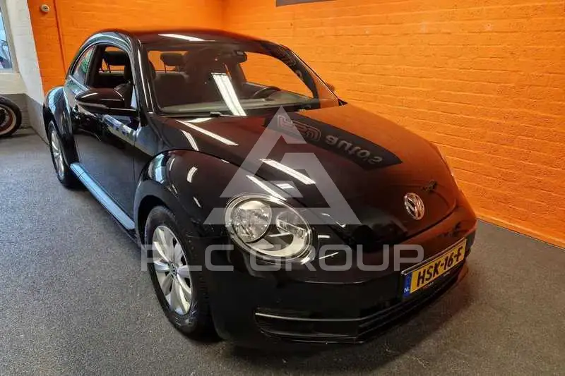 2013 Volkswagen BEETLE