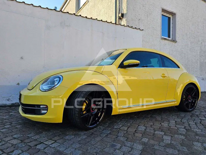 2013 Volkswagen BEETLE