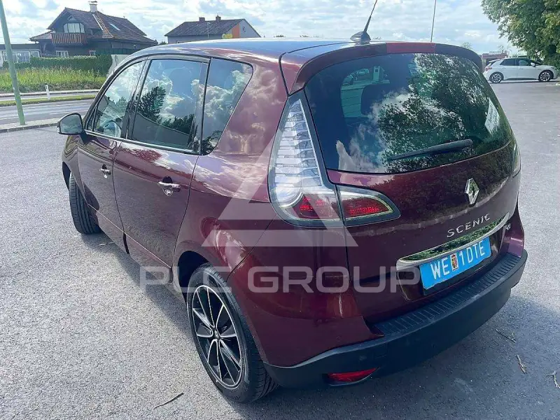 2013 Renault Scenic