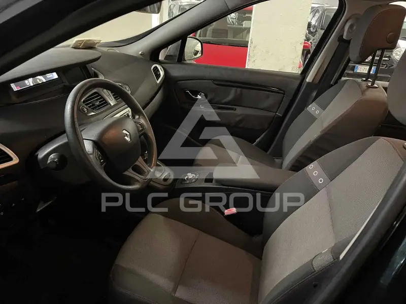 2013 Renault Scenic