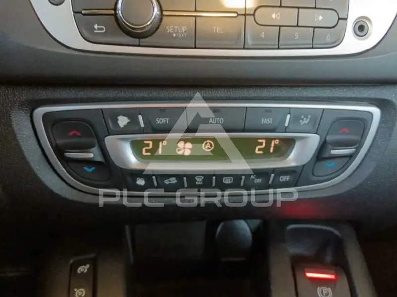 2013 Renault Scenic