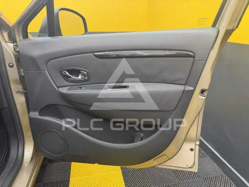 2013 Renault Scenic