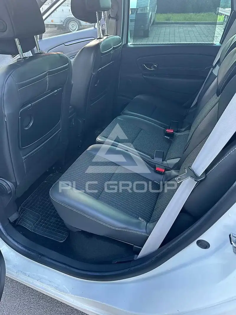 2013 Renault Scenic