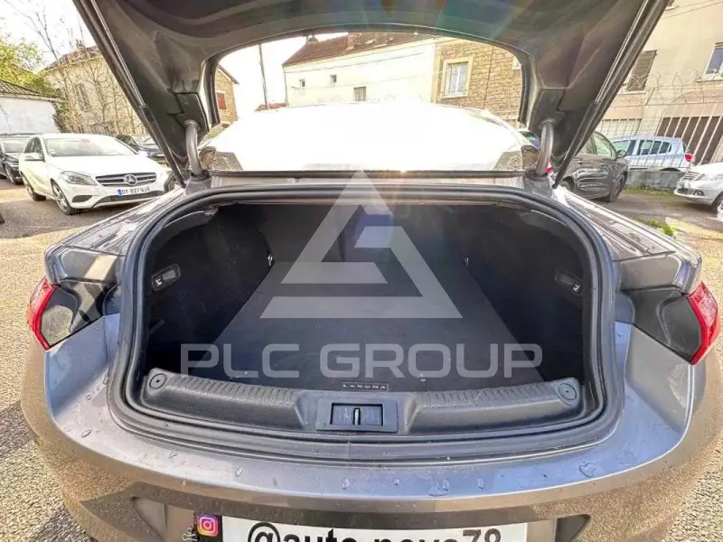 2013 Renault Laguna