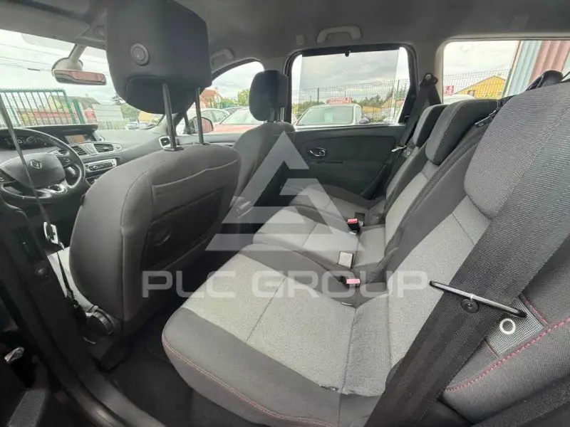 2013 Renault Grand Scenic