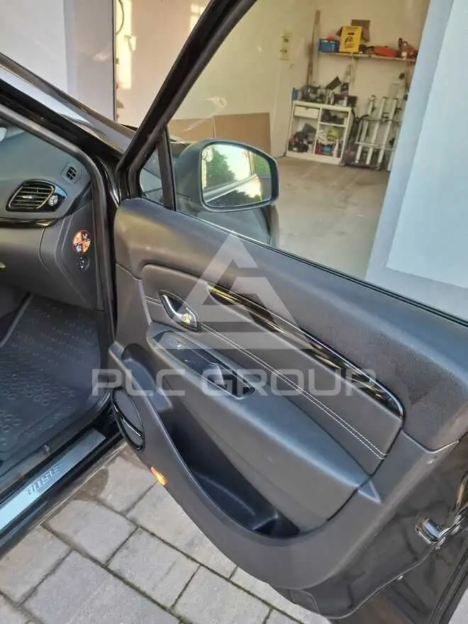 2013 Renault Grand Scenic
