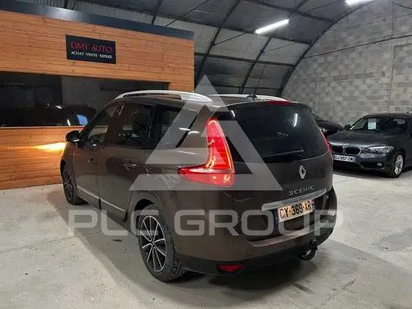 2013 Renault Grand Scenic