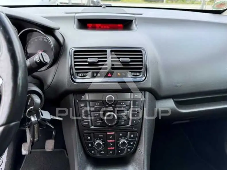 2013 Opel MERIVA