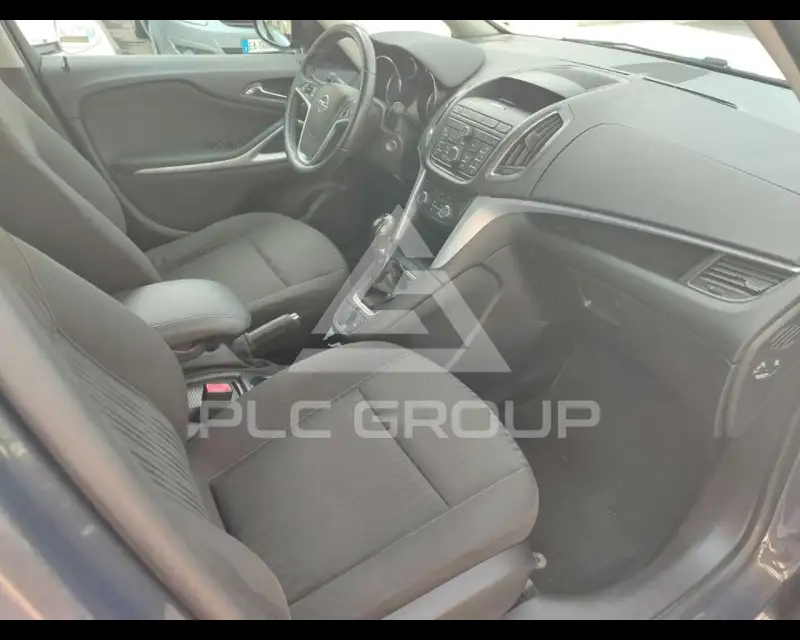 2013 Opel ZAFIRA