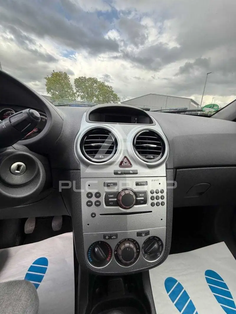 2013 Opel Corsa