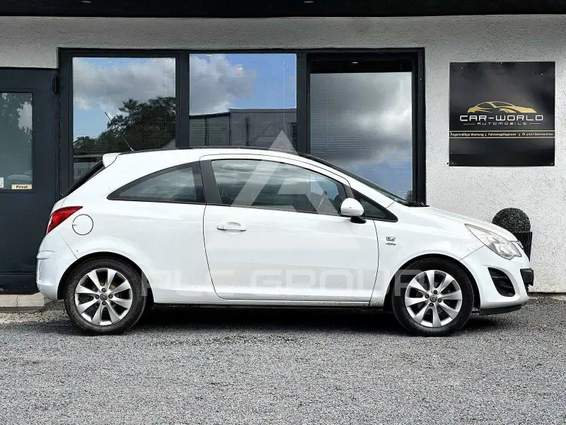 2013 Opel Corsa