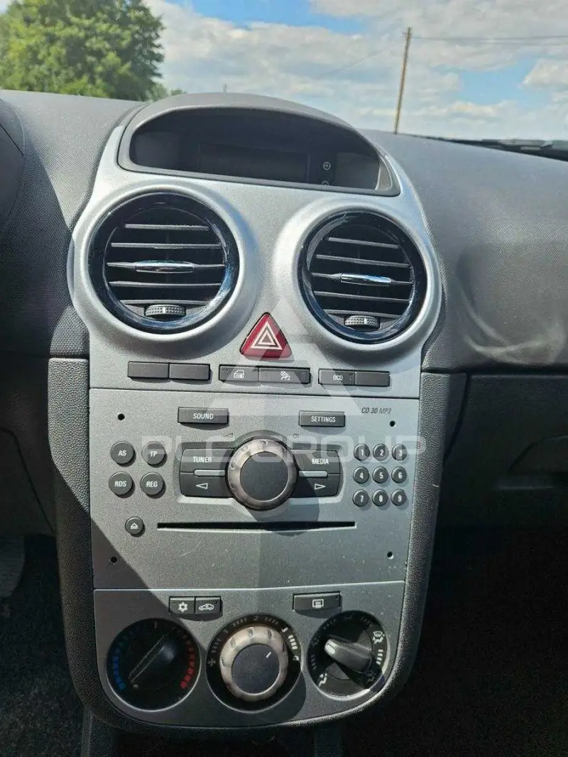 2013 Opel Corsa