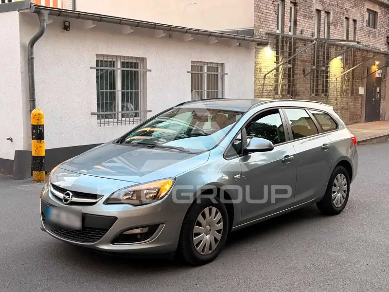 2013 Opel Astra