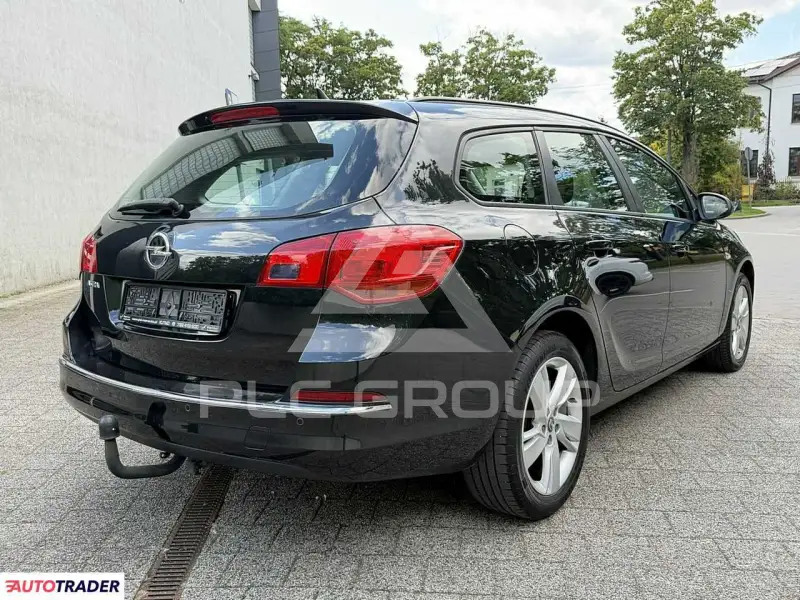 2013 Opel Astra
