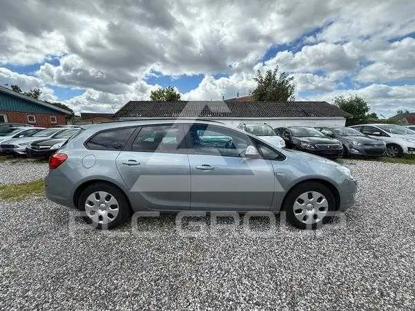 2013 Opel Astra