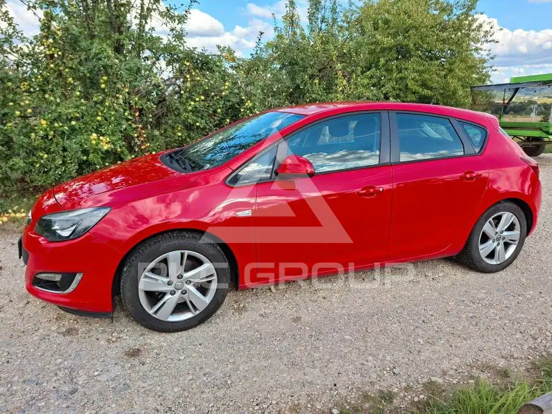 2013 Opel Astra