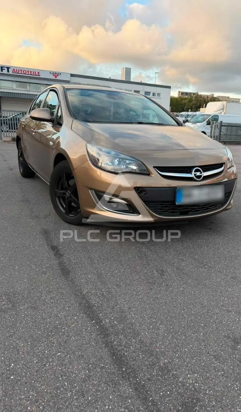 2013 Opel Astra