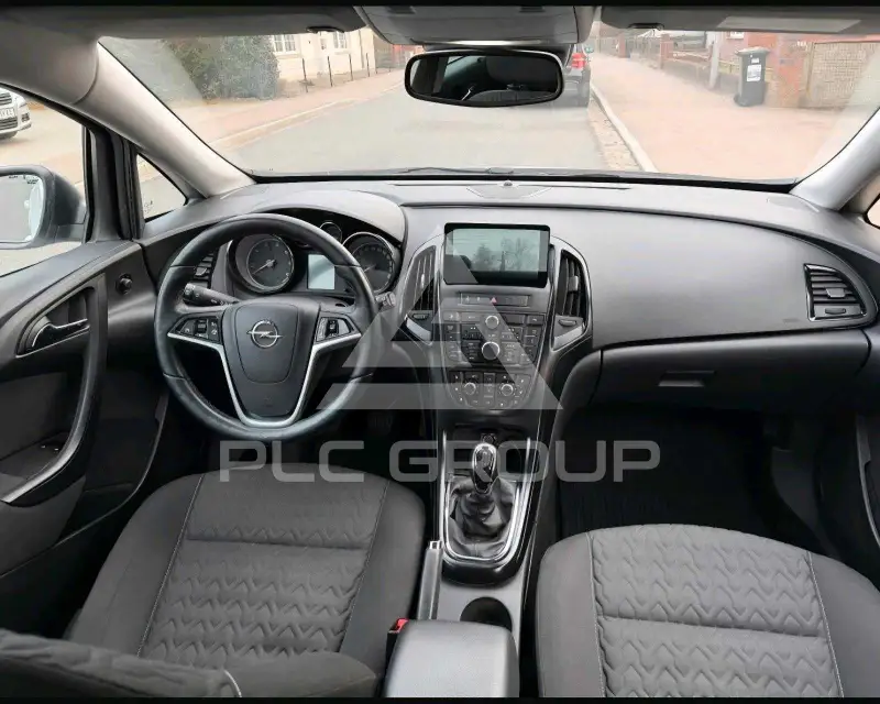 2013 Opel Astra