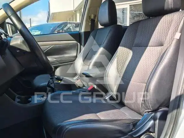 2014 Mitsubishi OUTLANDER