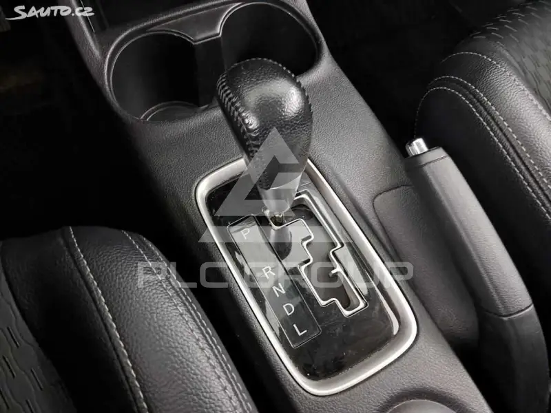 2014 Mitsubishi OUTLANDER